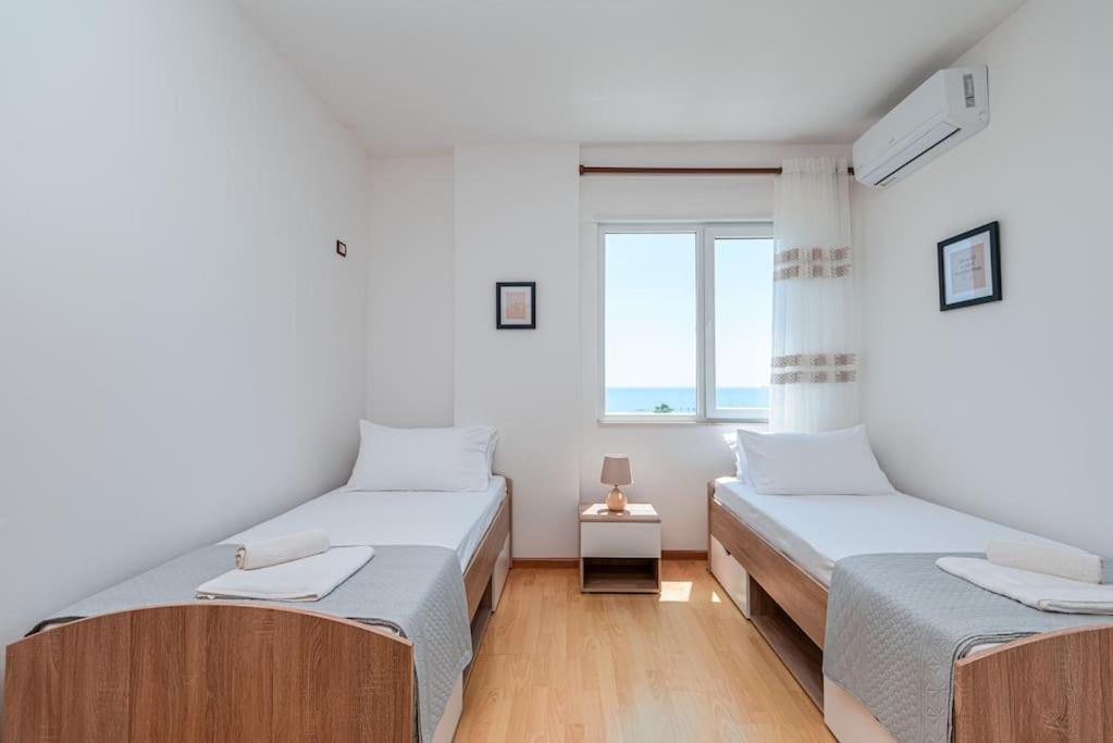 Grand View Apartment Durrës Kültér fotó
