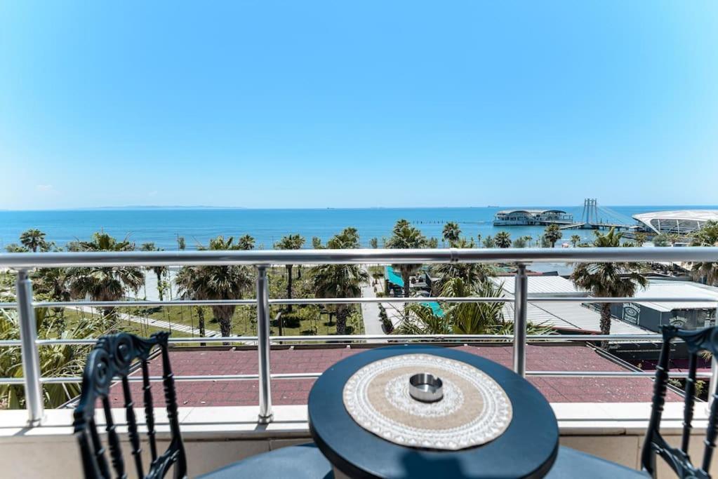 Grand View Apartment Durrës Kültér fotó