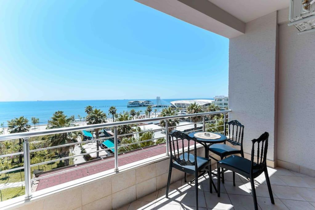 Grand View Apartment Durrës Kültér fotó