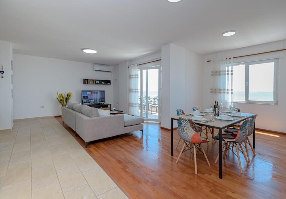 Grand View Apartment Durrës Kültér fotó